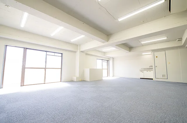 空室オフィス対策「オフィスステージングサービス」